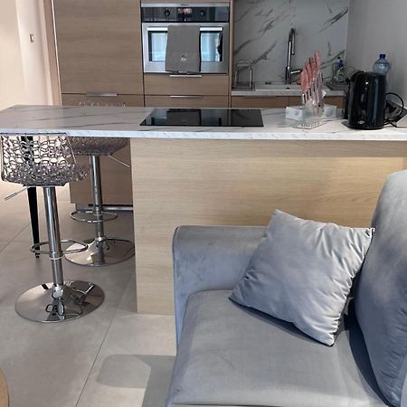 Majestic Apartment Канны Экстерьер фото